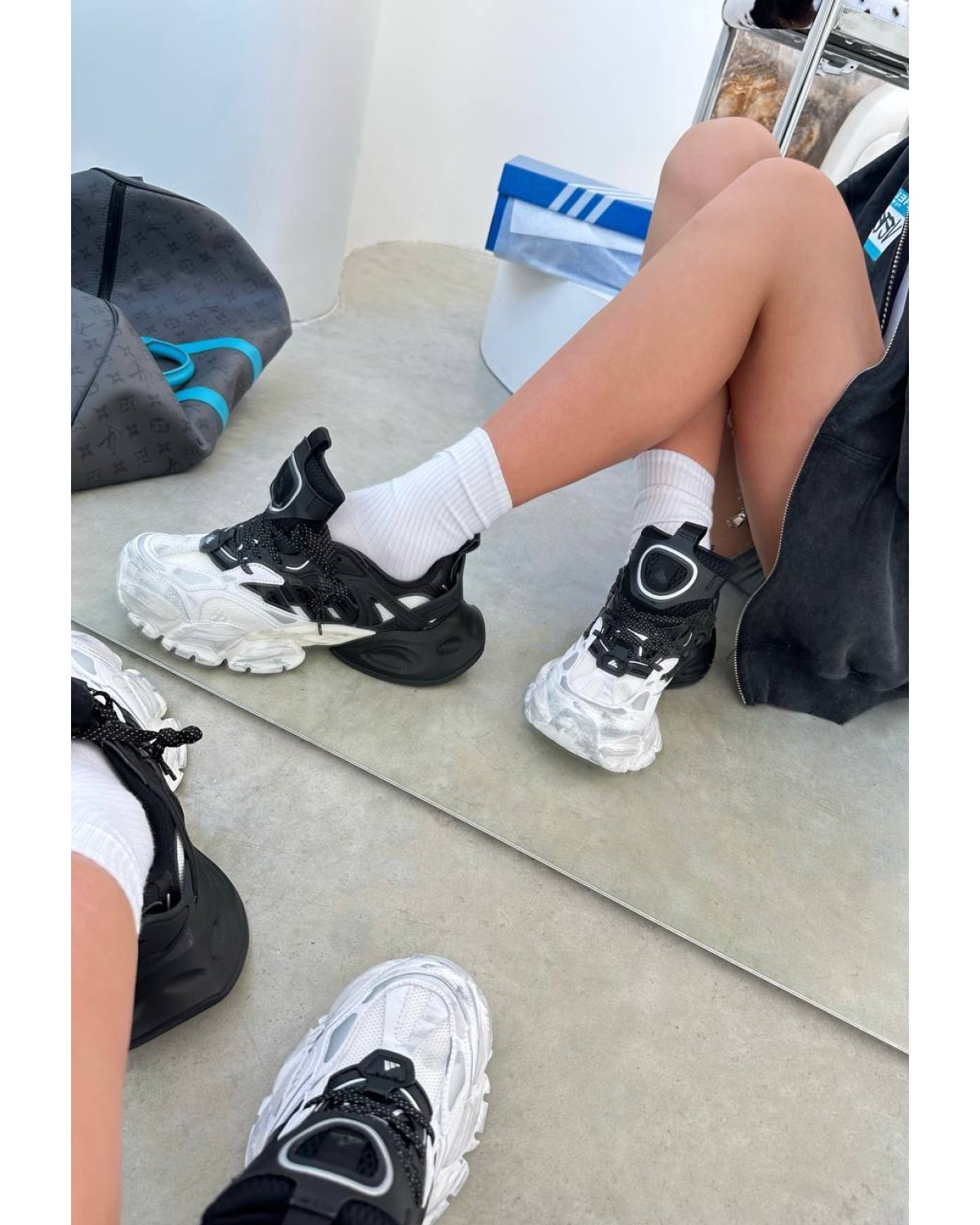Adidas XLG Runner