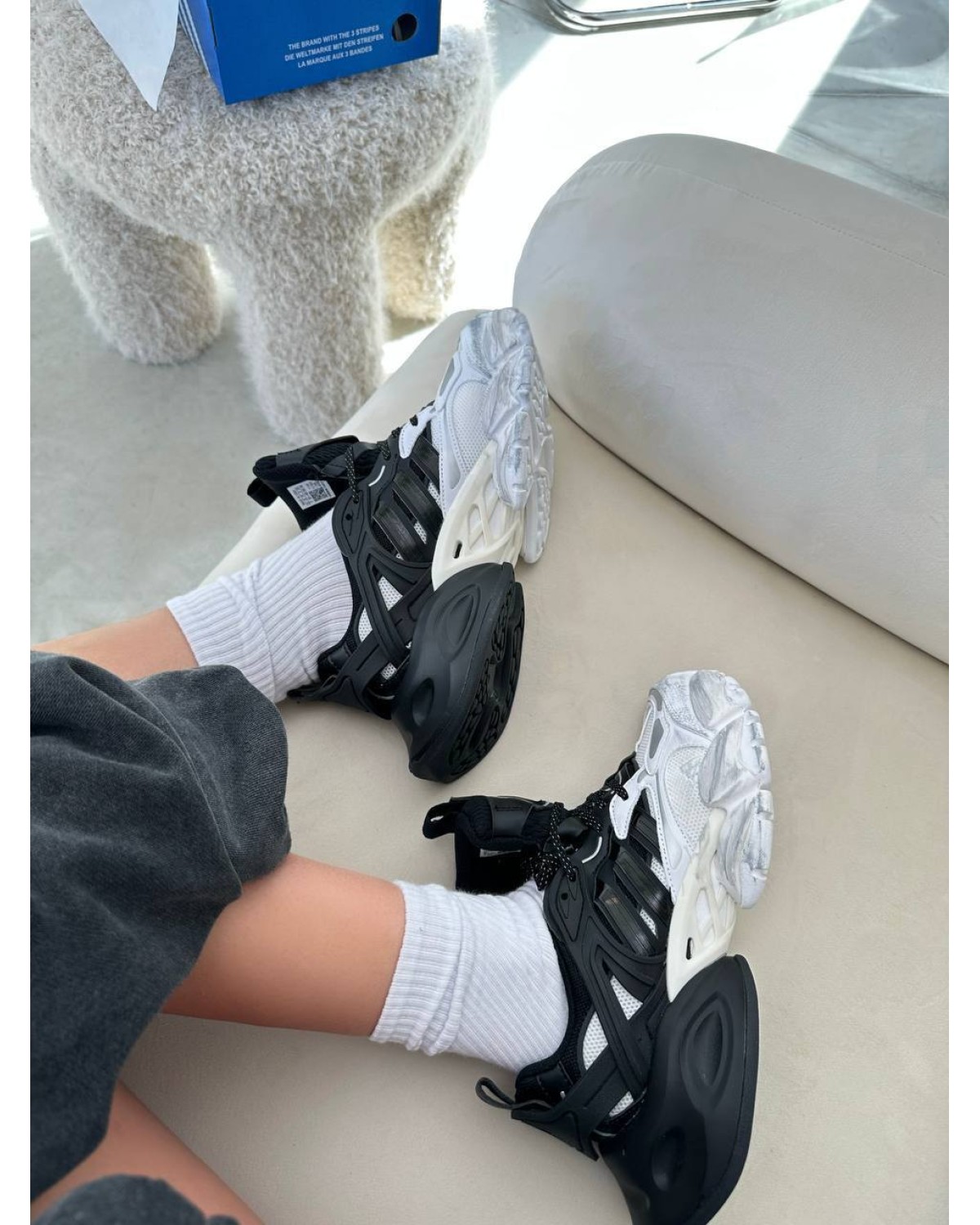 Adidas XLG Runner