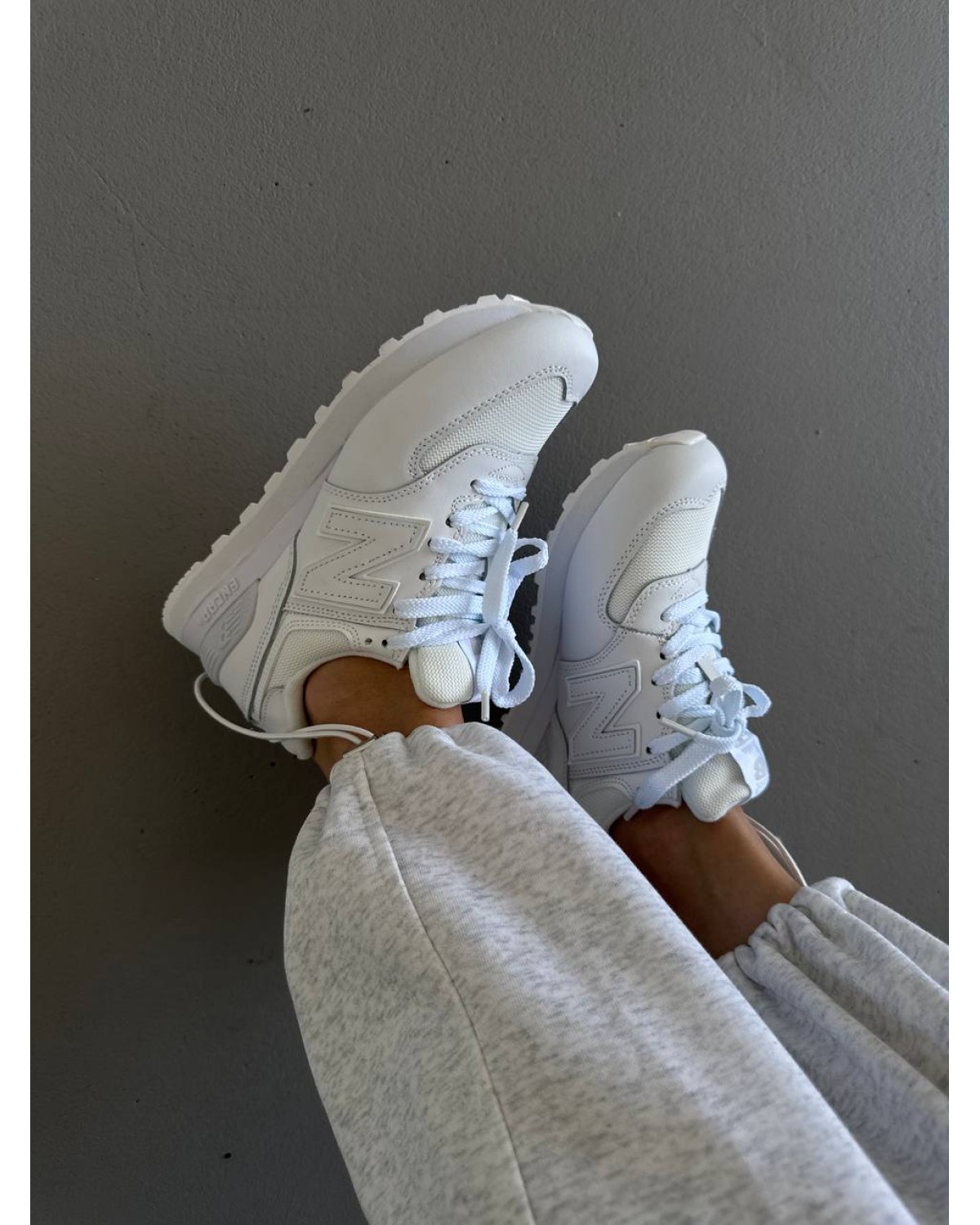 New Balance 574 White Leather / Net