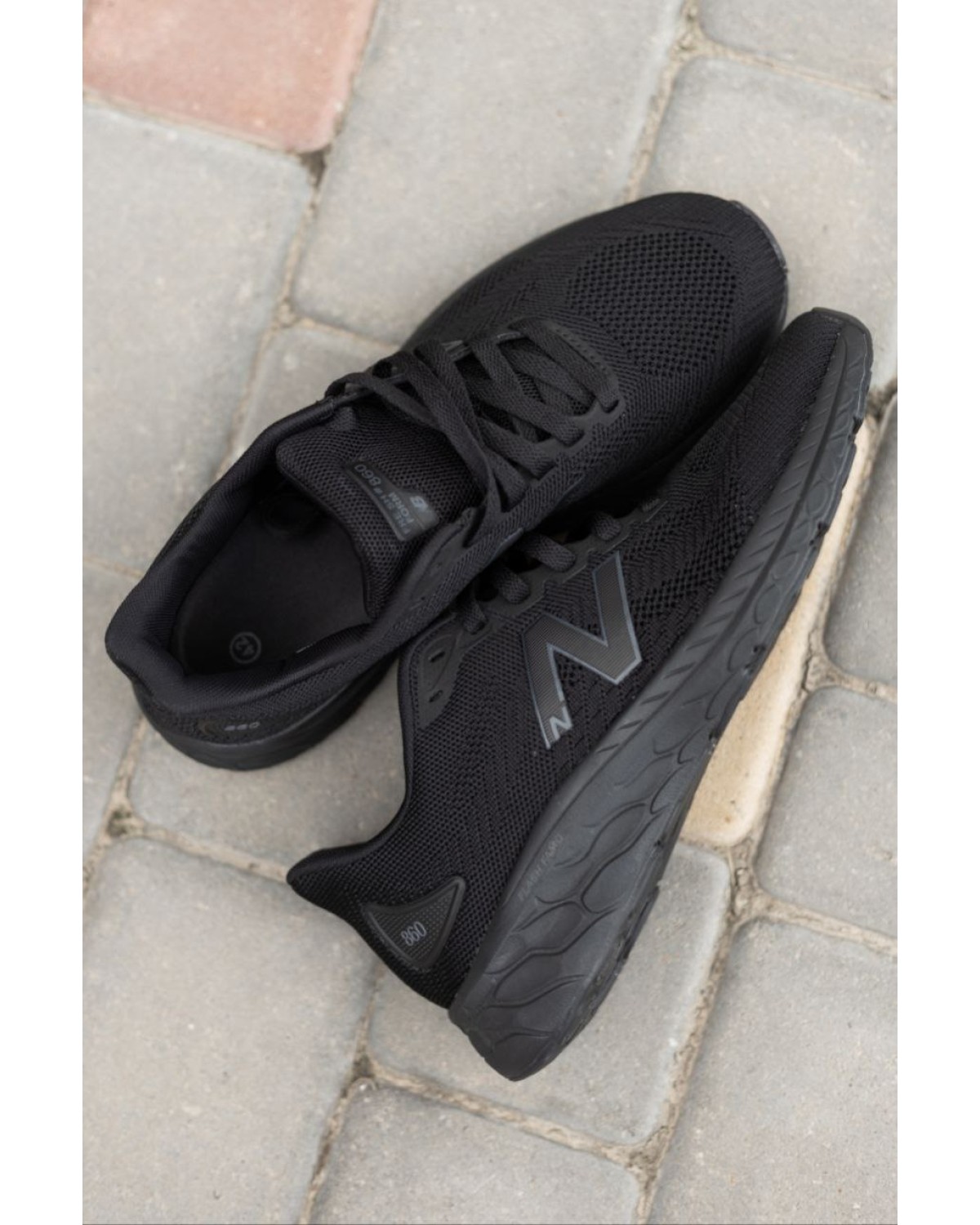 New Balance Fresh Foam 860 Black