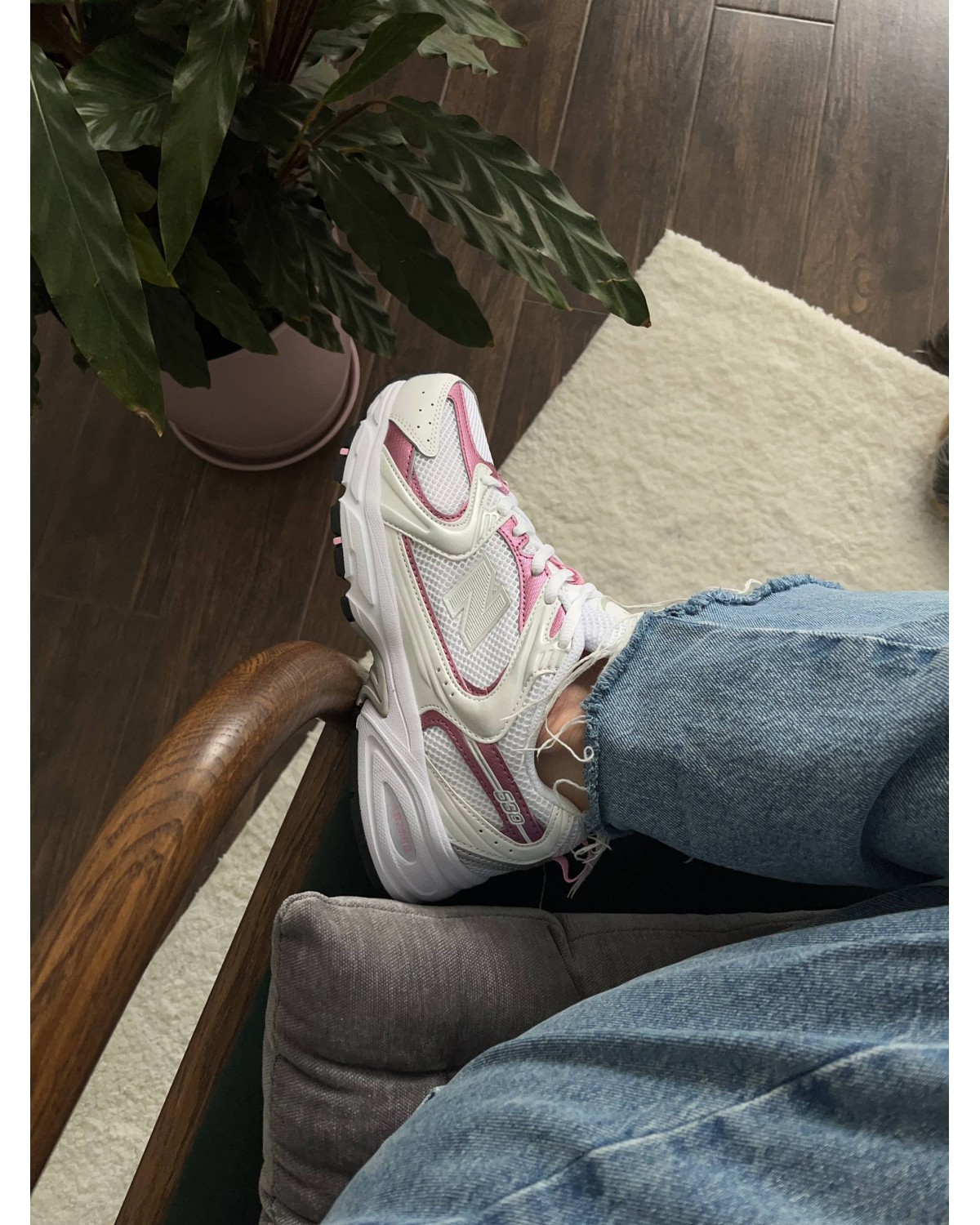 New Balance 530 Pink Metallic