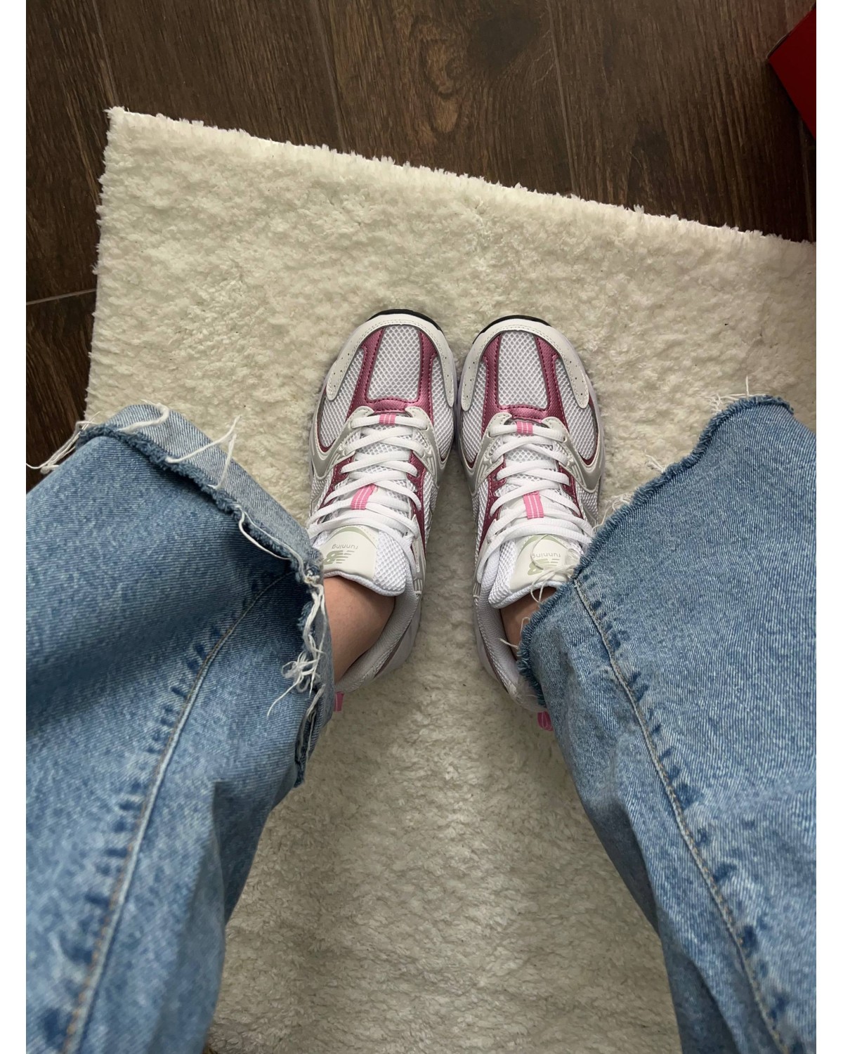 New Balance 530 Pink Metallic