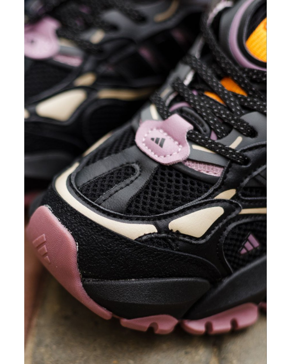 Adidas Vento XLG Black Orange