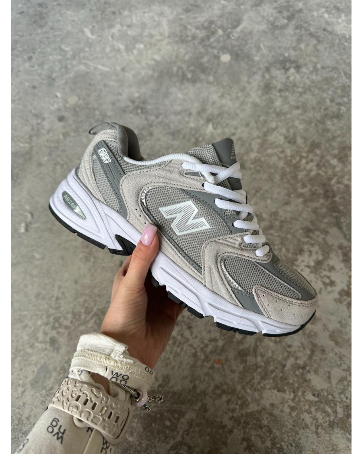 New Balance 530 Beige/Grey