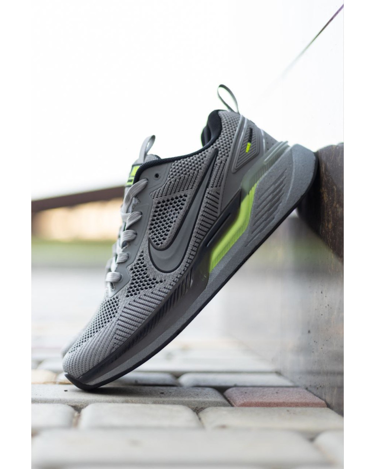 Nike Air Zoom Winflo Grey Green