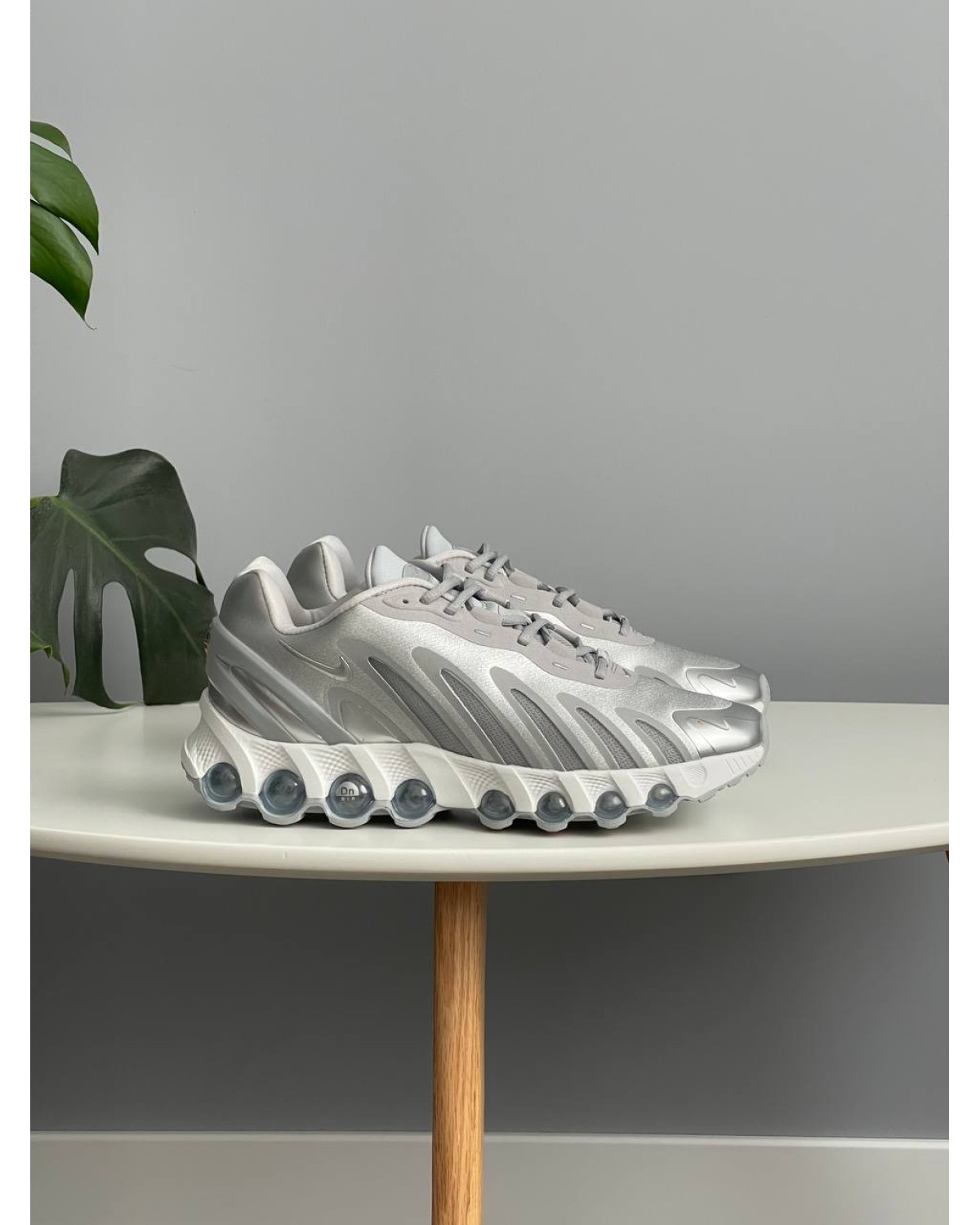 Nike Air Max DN8 Silver