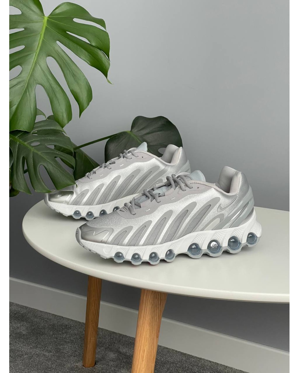 Nike Air Max DN8 Silver