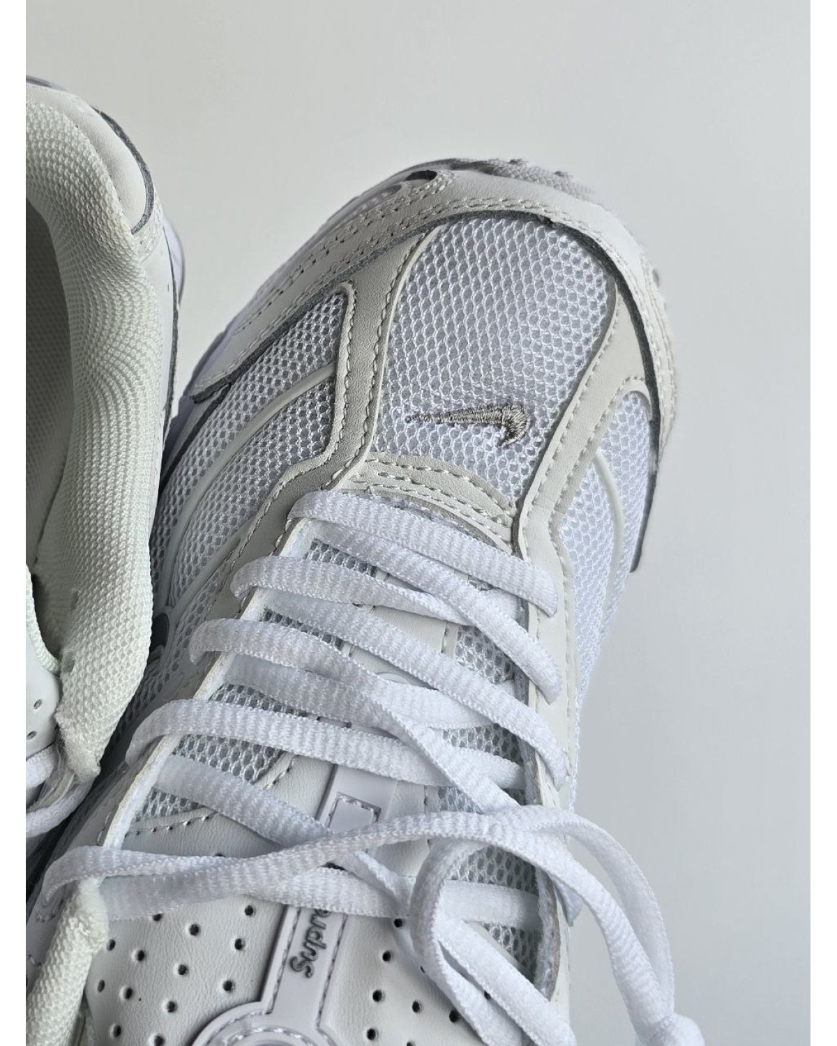 Nike Shox Ride 2 SP × Supreme White