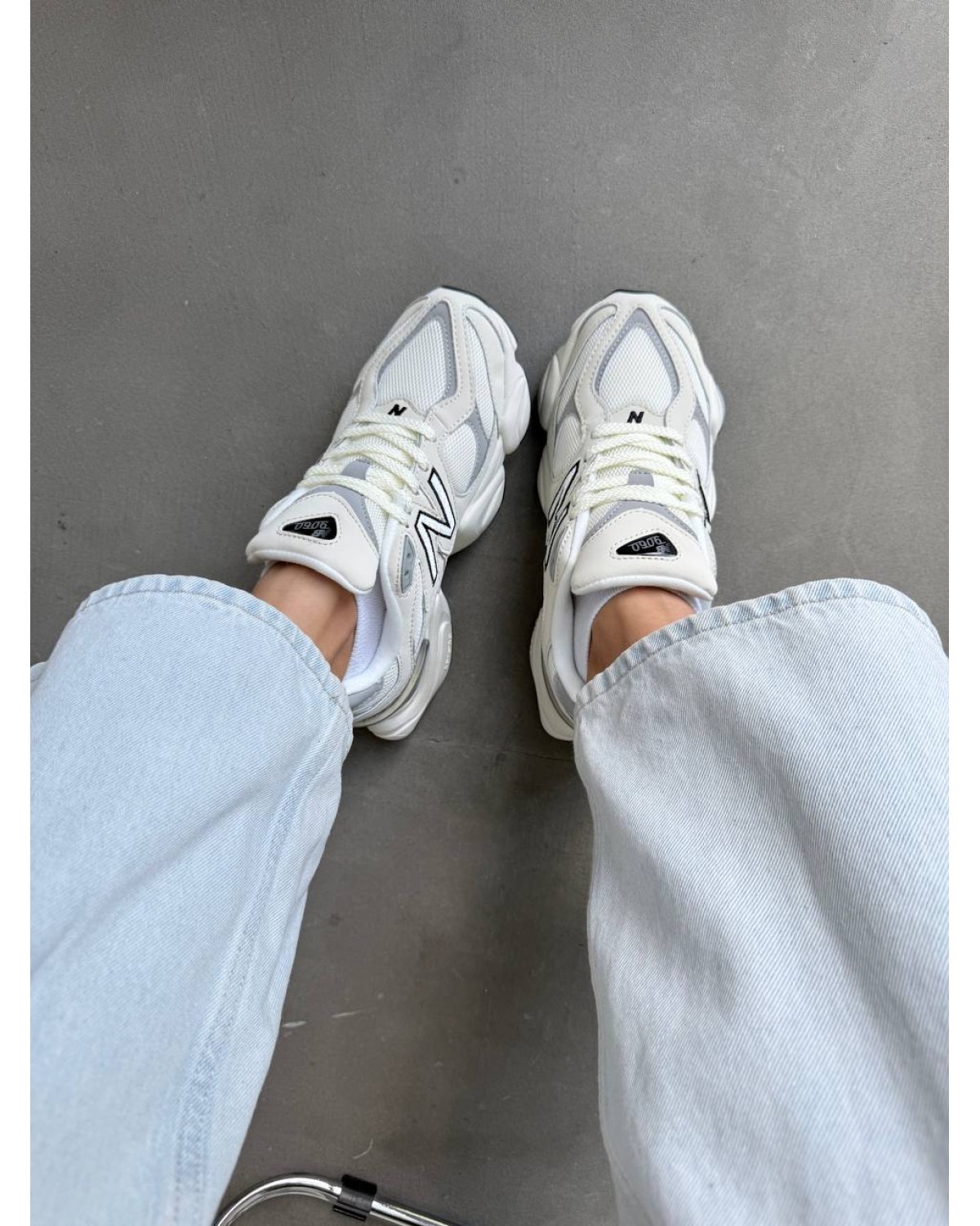 New Balance 9060