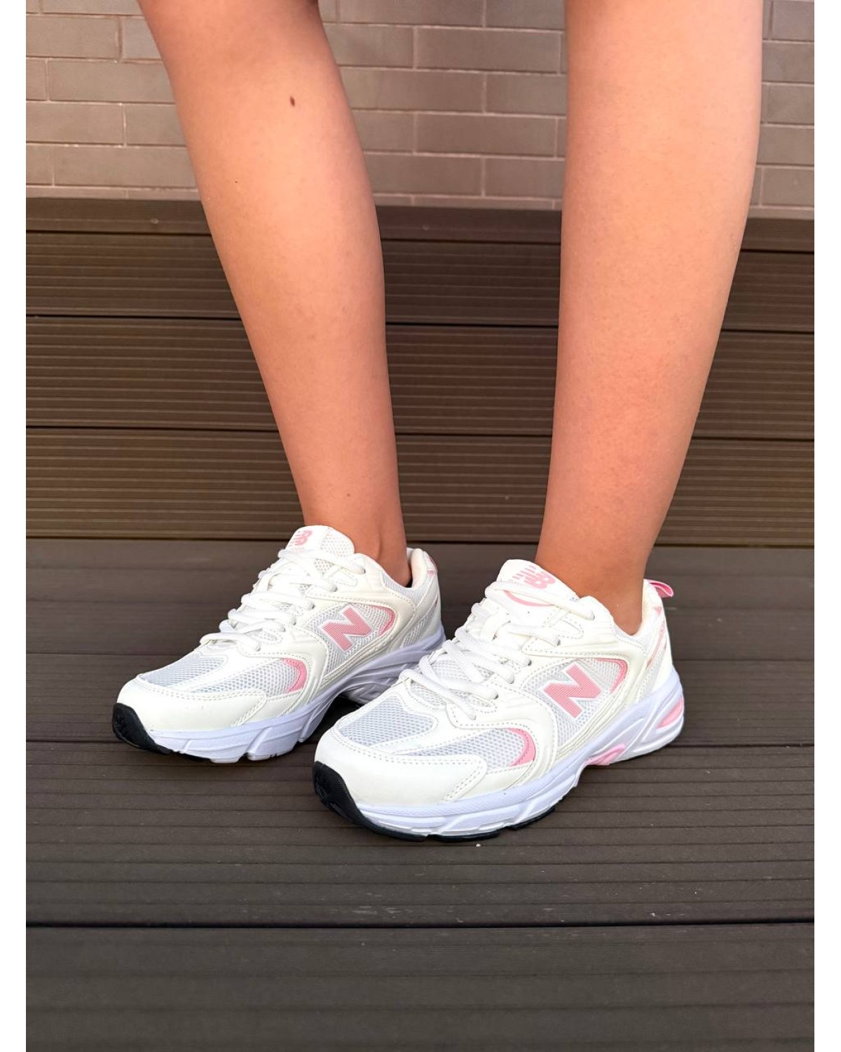 New Balance 530 White Pink