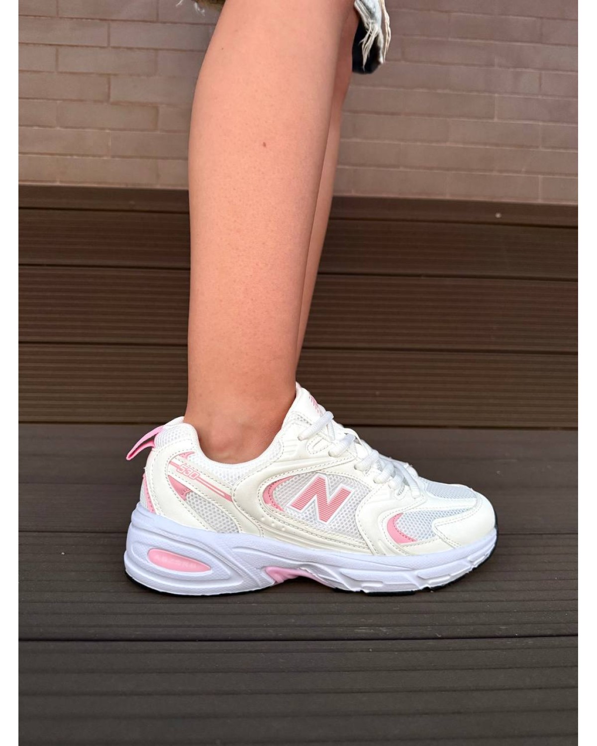New Balance 530 White Pink