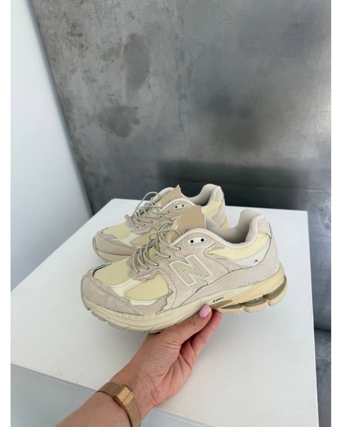 New Balance 2002R Beige White