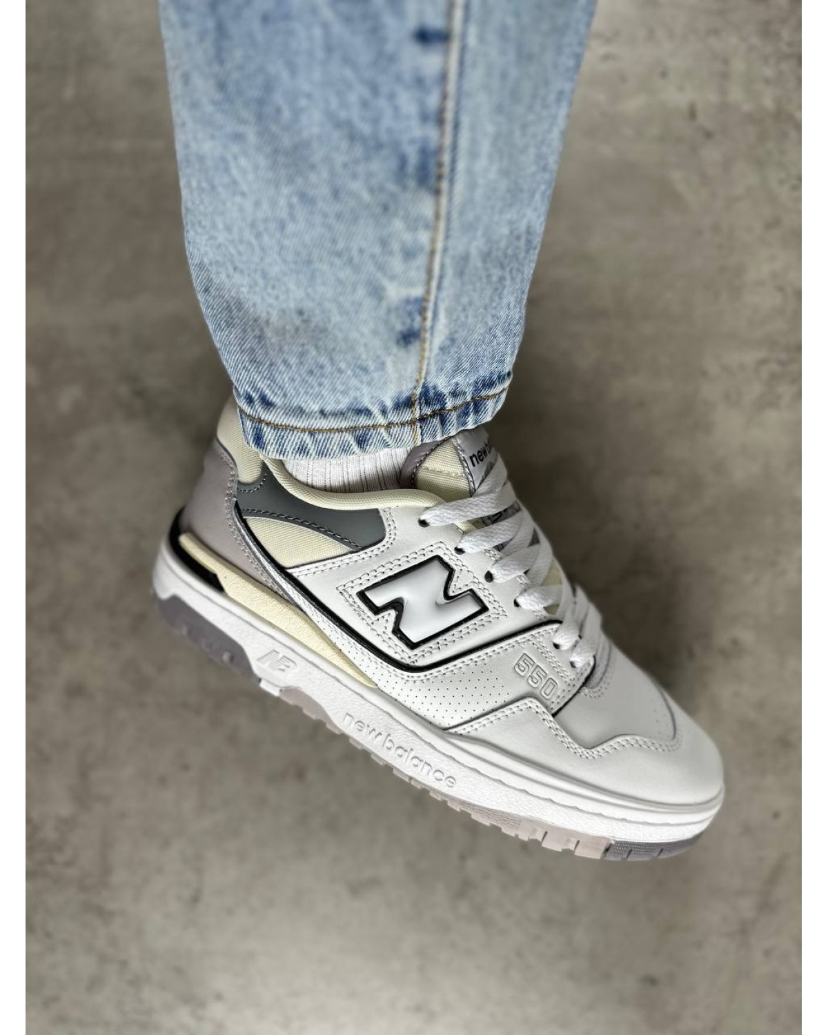 New Balance 550 White Marblehead