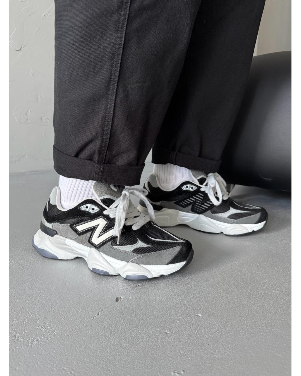 New Balance 9060 Grey/Black