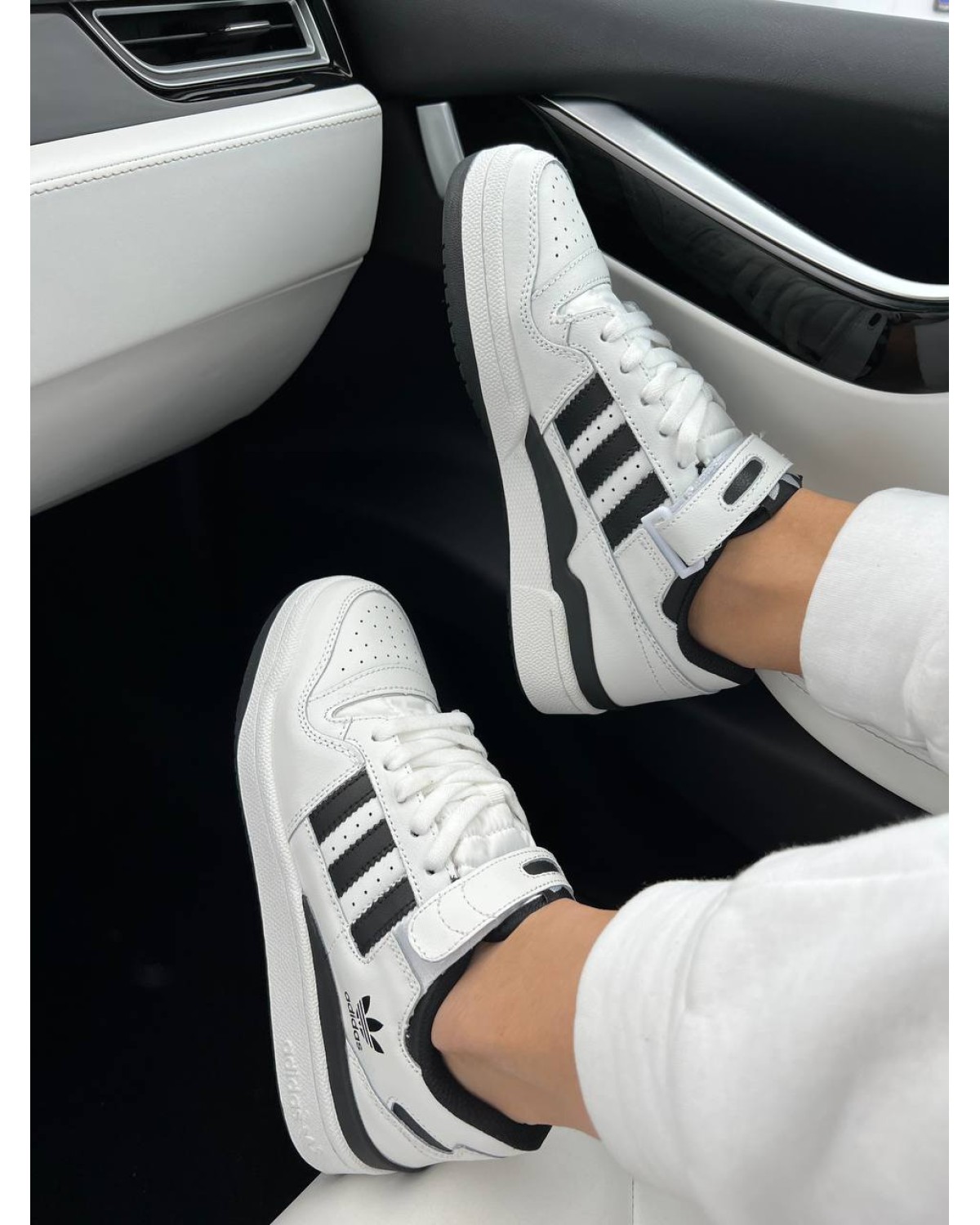 Adidas Forum White Black New