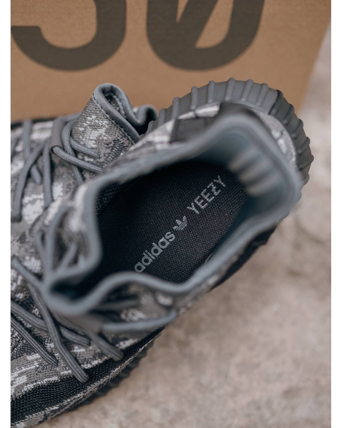 Adidas Yeezy Boost 350