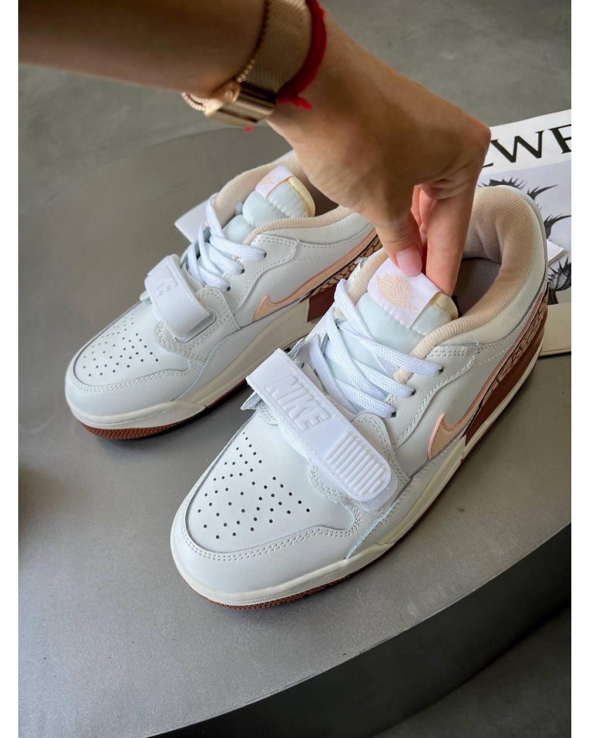 Jordan Legacy 312 Low White Beige