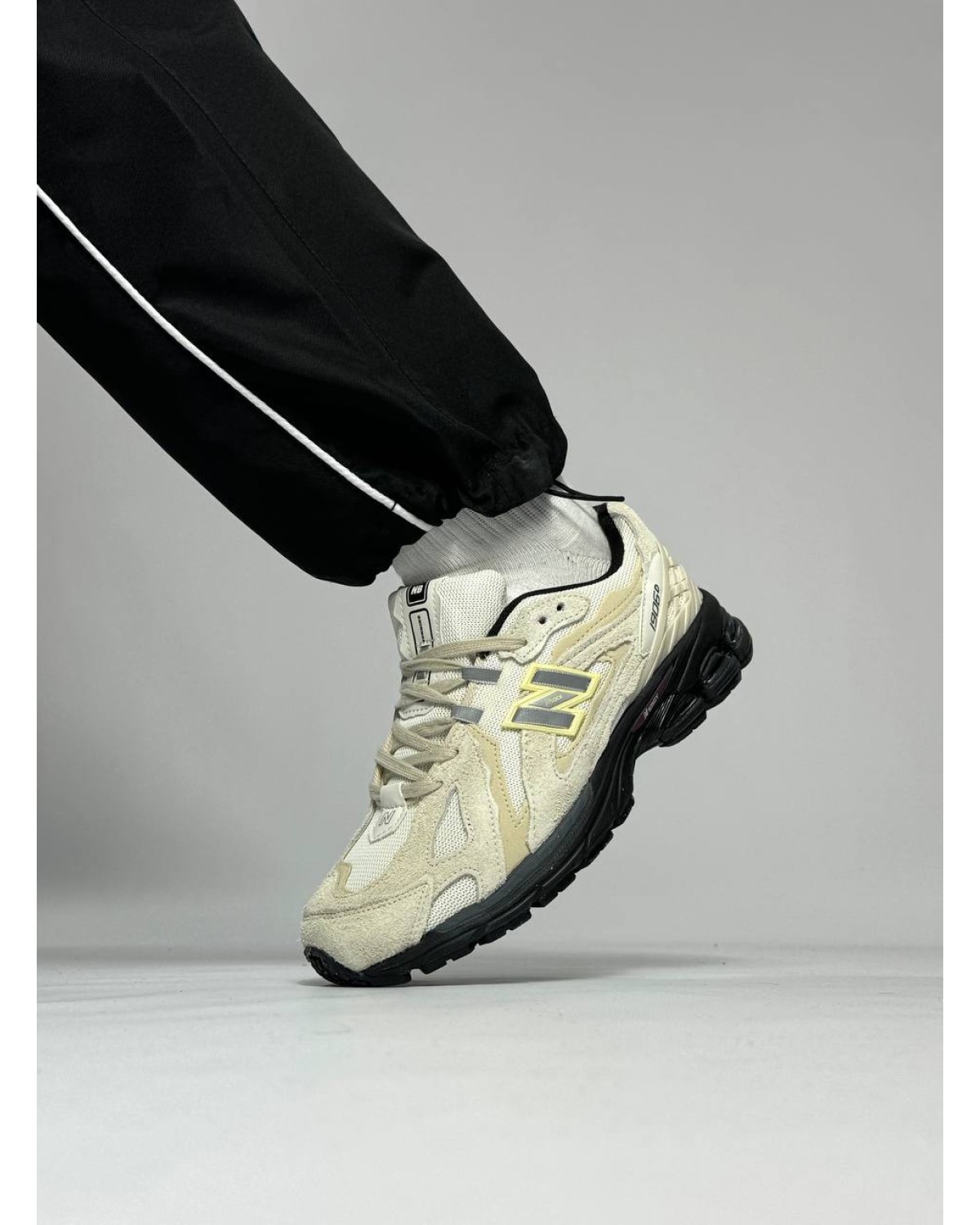 New Balance 1906D Protection Pack Beige Black