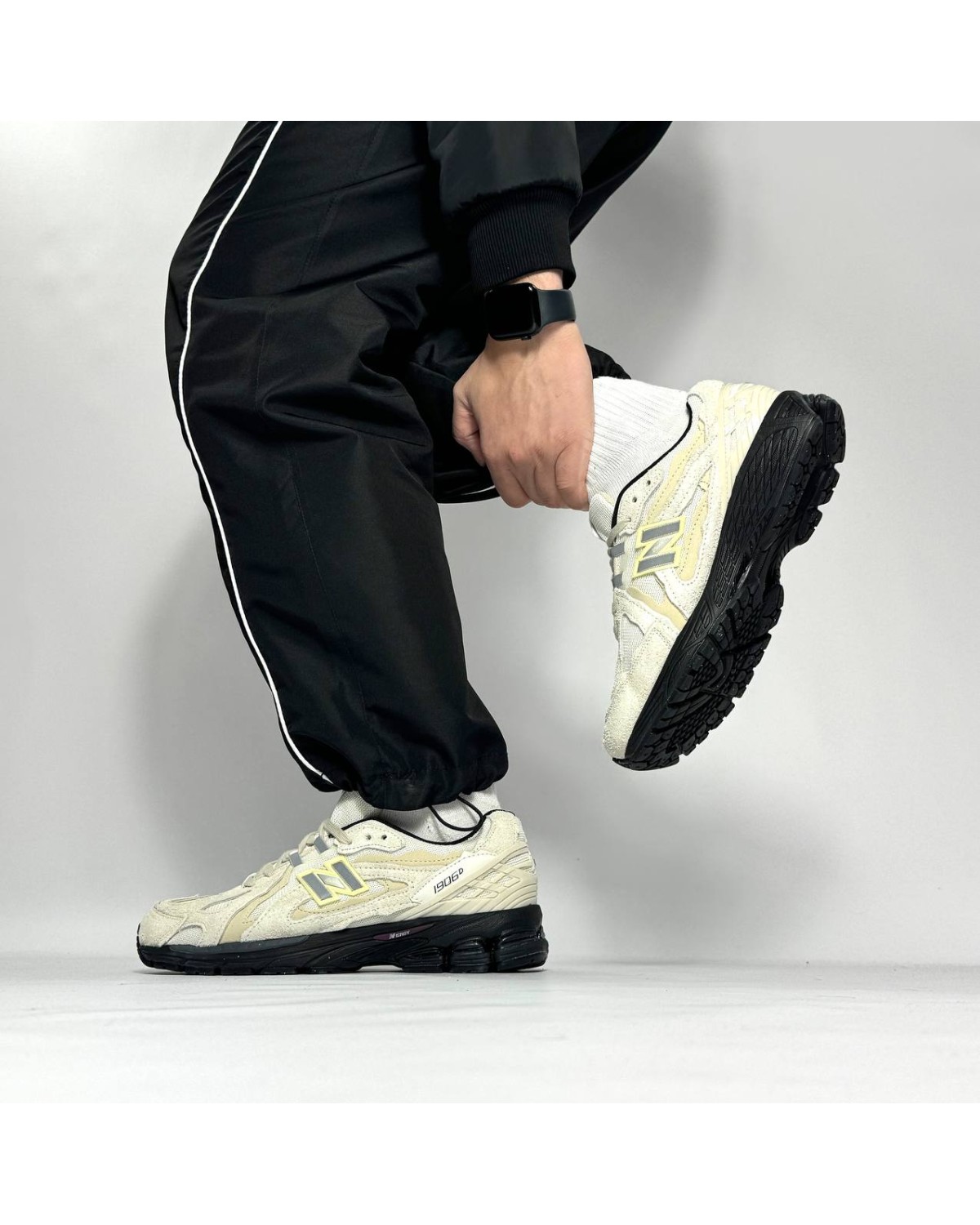 New Balance 1906D Protection Pack Beige Black