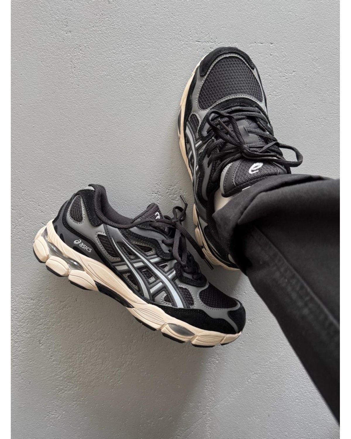 Asics Gel-NYC Black/Grey Gore-Tex