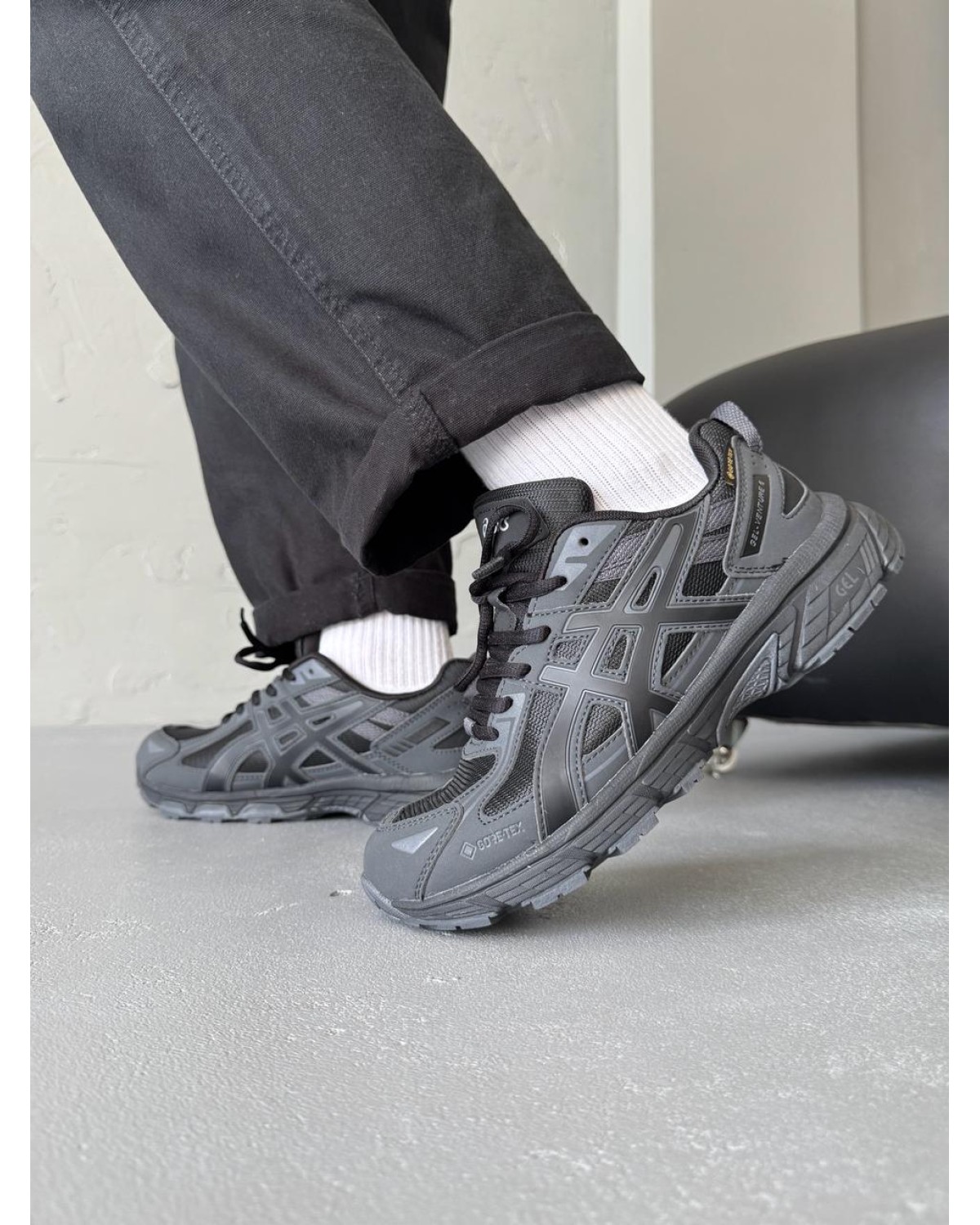 Asics Gel-Venture 6 Grey Gore-Tex