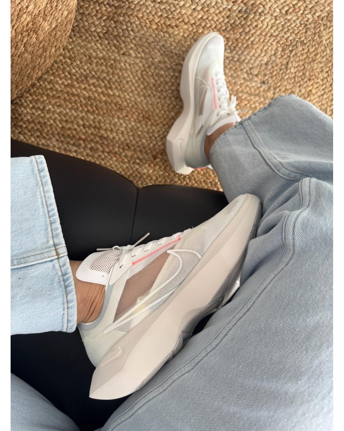 Nike Vista White/Red