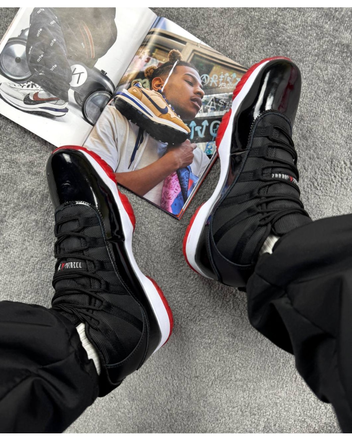 Nike Air Jordan 11 Black Red White