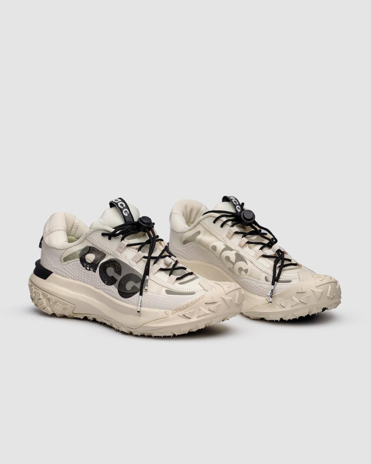 Nike ACG Mountain Fly 2 Low Beige/Black