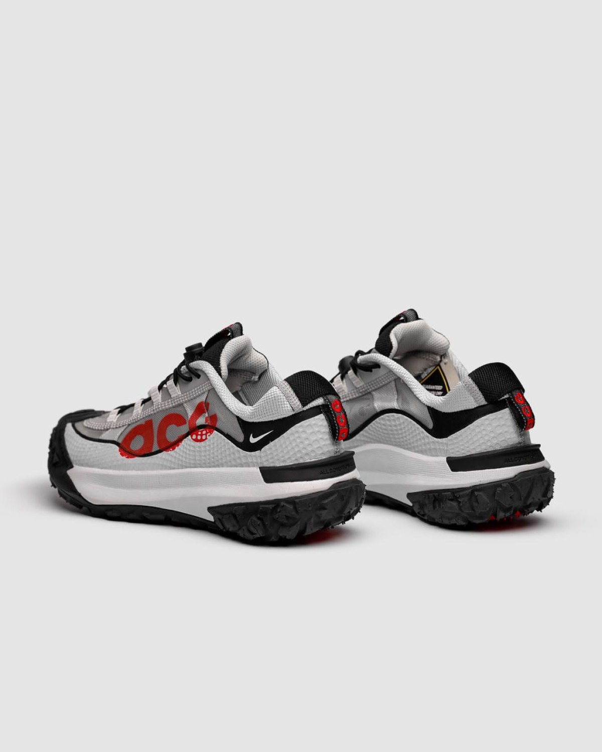Nike ACG Mountain Fly 2 Low Grey/Red