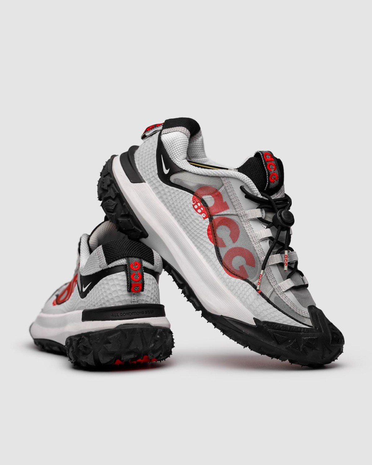 Nike ACG Mountain Fly 2 Low Grey/Red