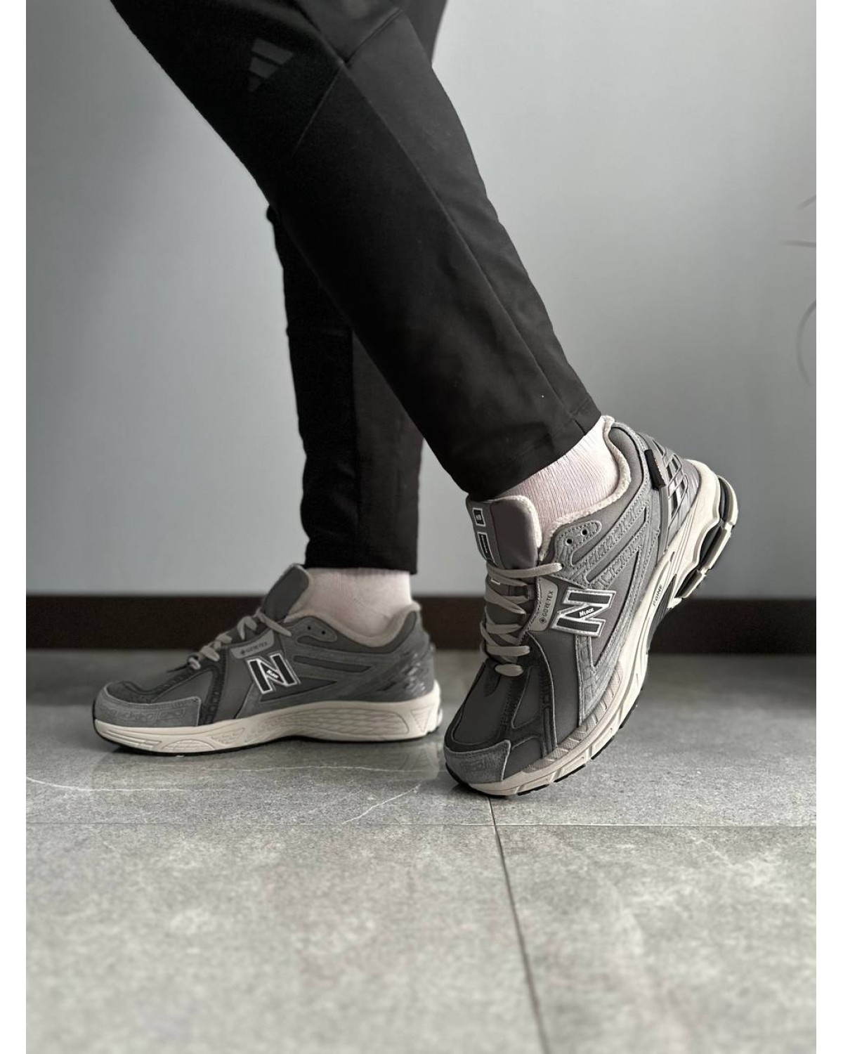 New Balance 1906R Gore-Tex Grey