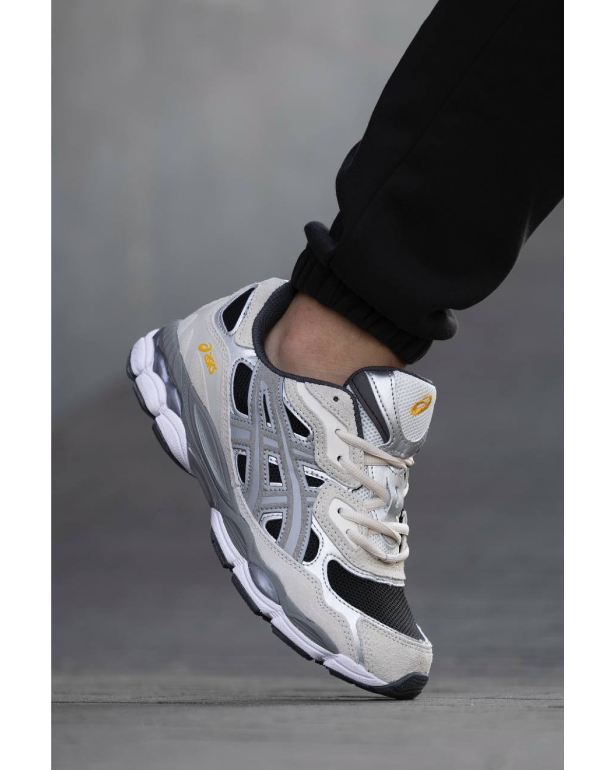 Asics GEL-NYC Gray Black