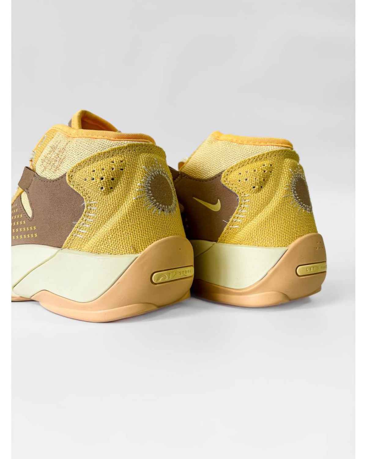 Nike Jordan Zion 2 'Full Moon'