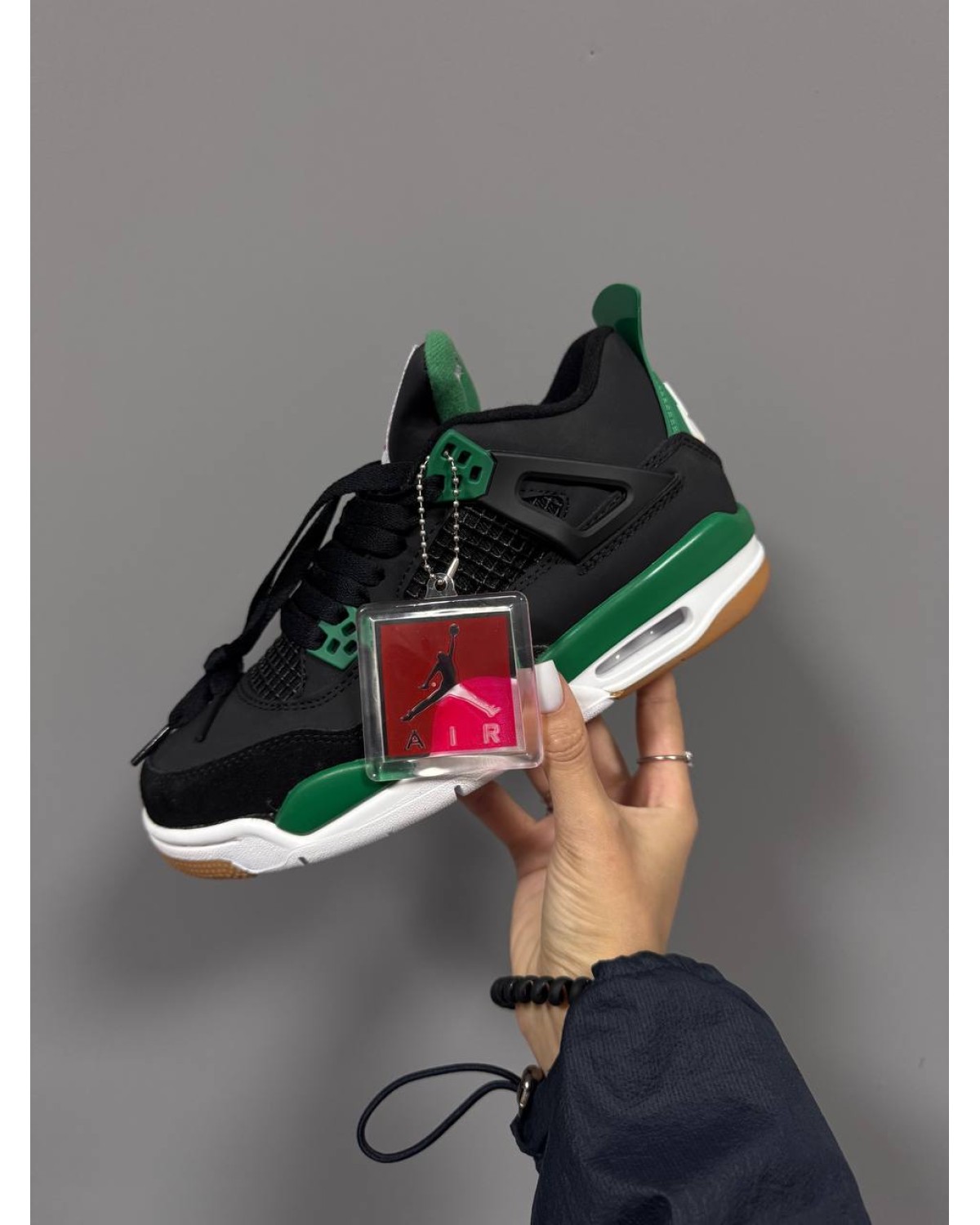 Nike Air Jordan Retro 4 x SB Black/Green