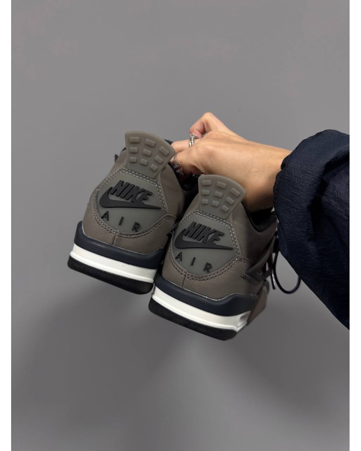 Nike Air Jordan Retro 4 Cave Stone