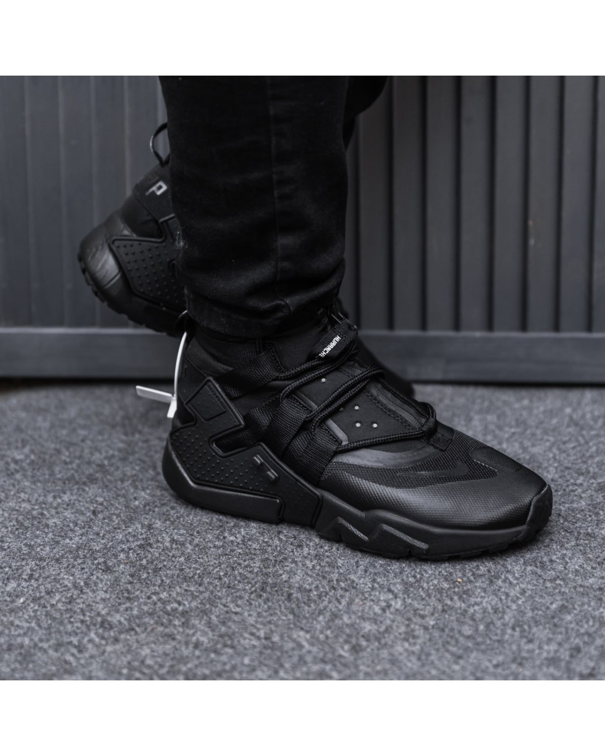 Nike Huarache Gripp Black