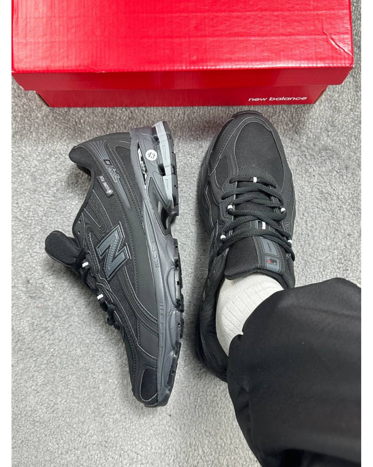 New Balance 740 Black Cordura