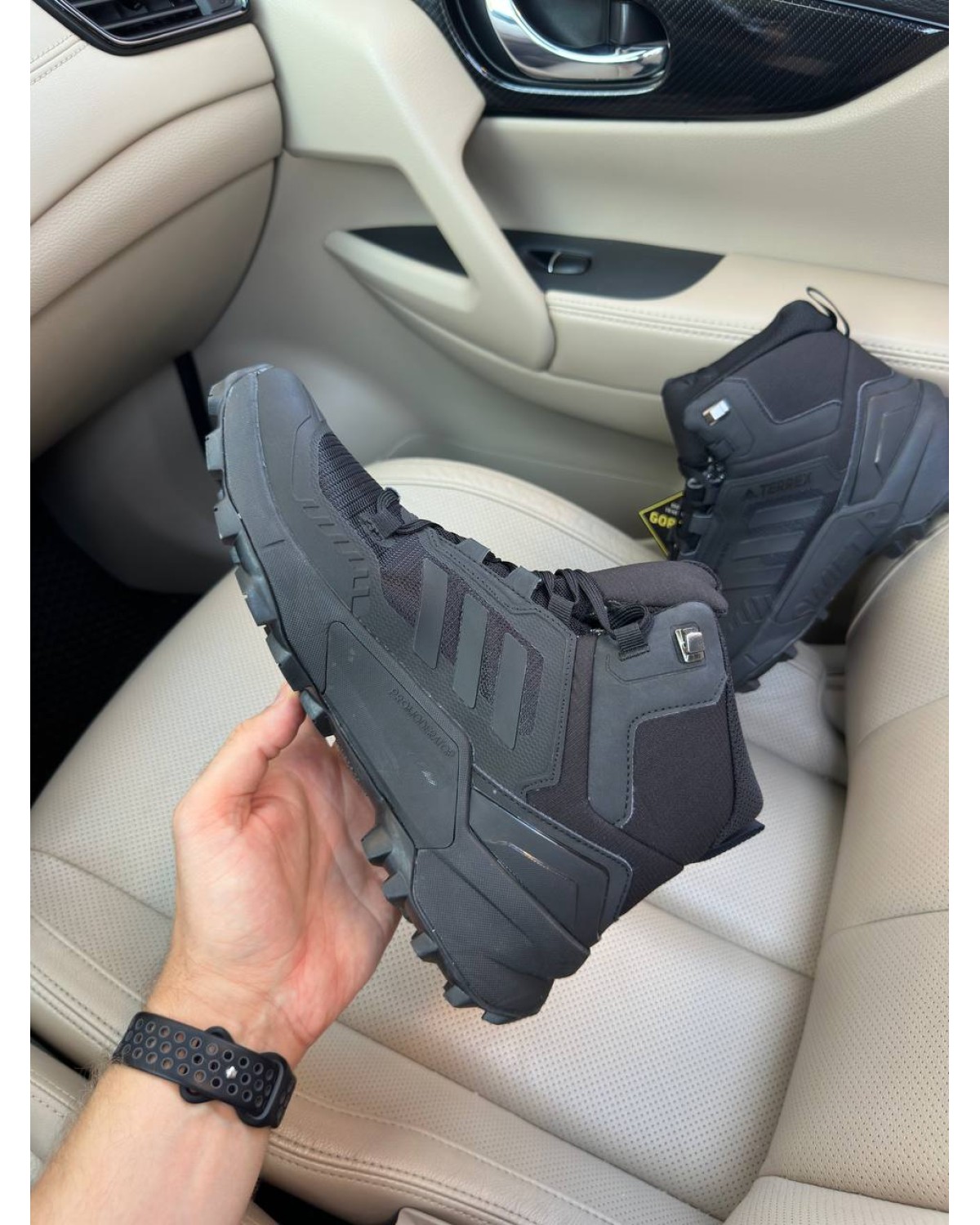 Adidas Terrex Swift R3