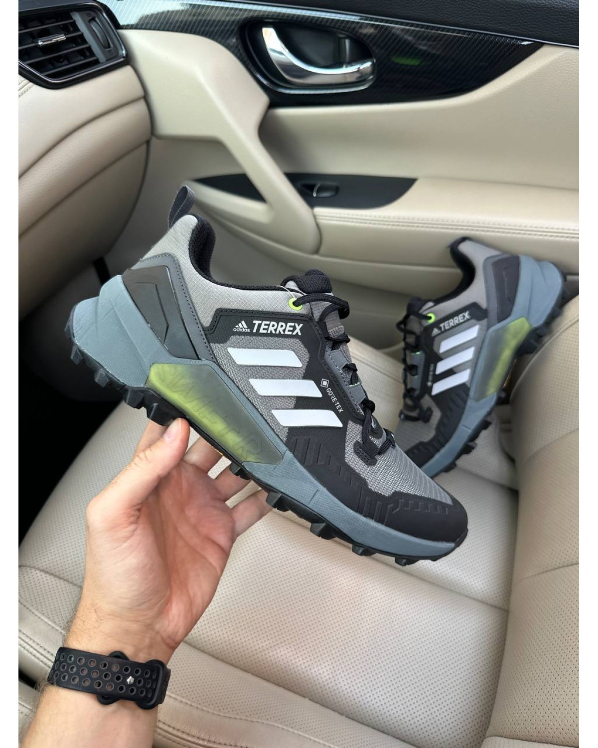 Adidas Terrex Swift R3