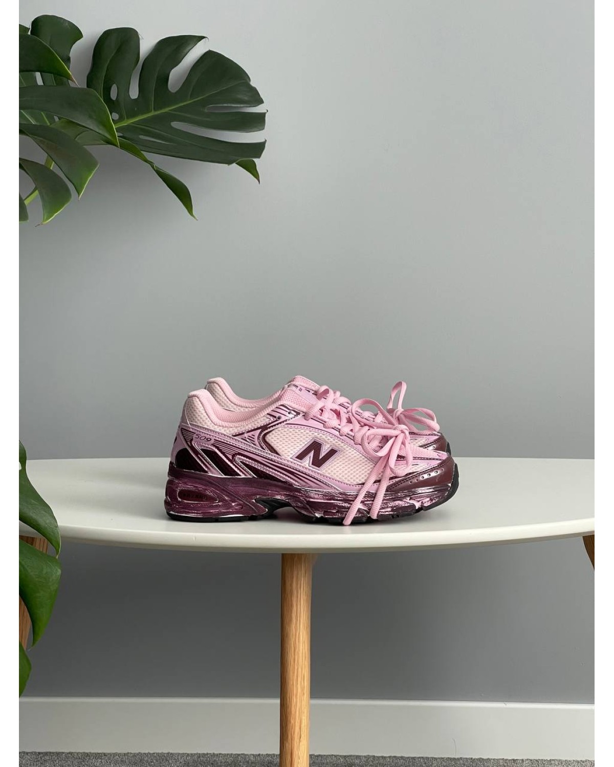 New Balance 530 White Pink