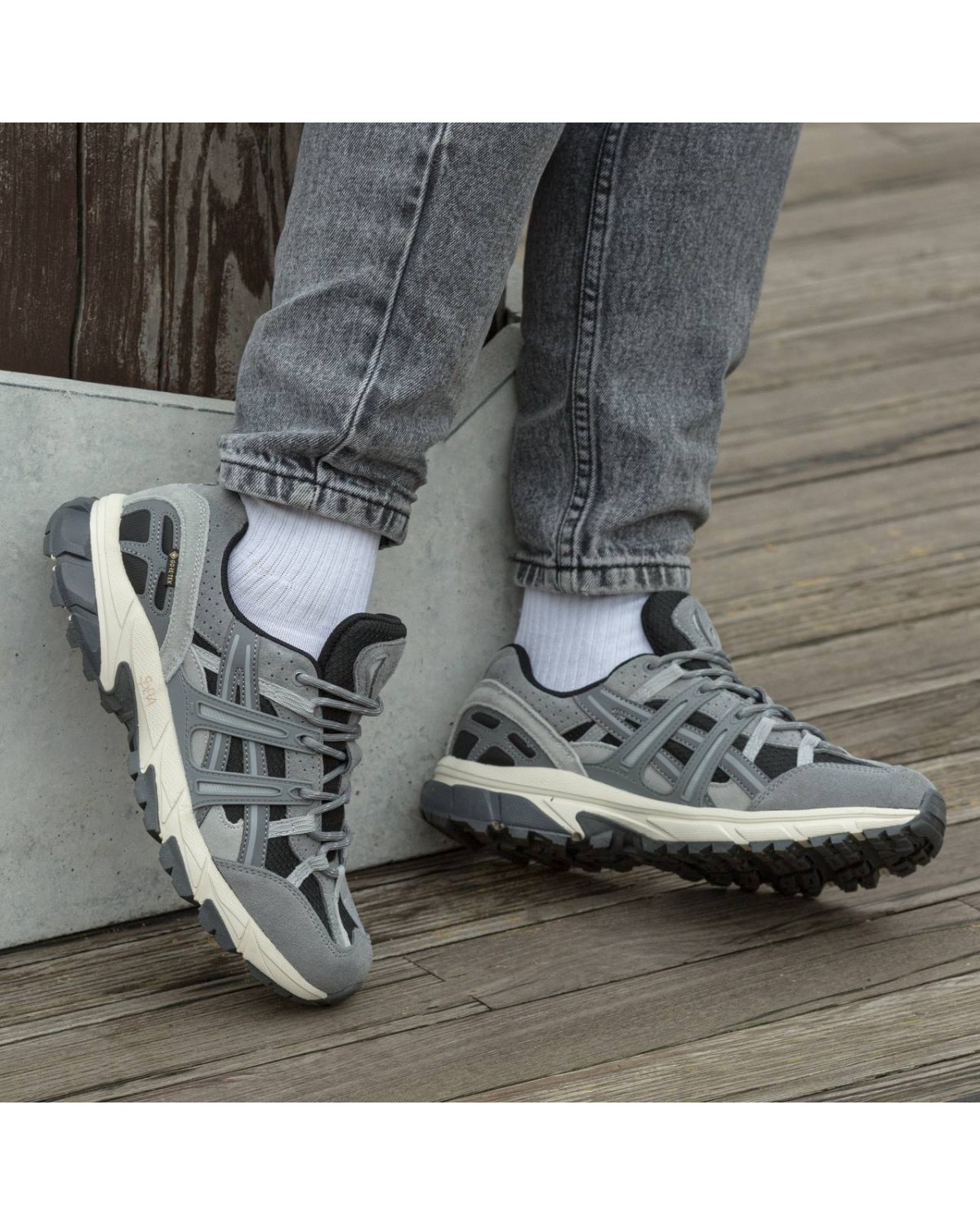 Asics Gel  Somona 10-50 Gore-Tex Grey Black