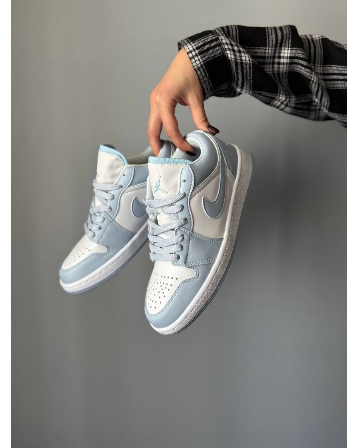 Nike Air Jordan 1 Low Blue