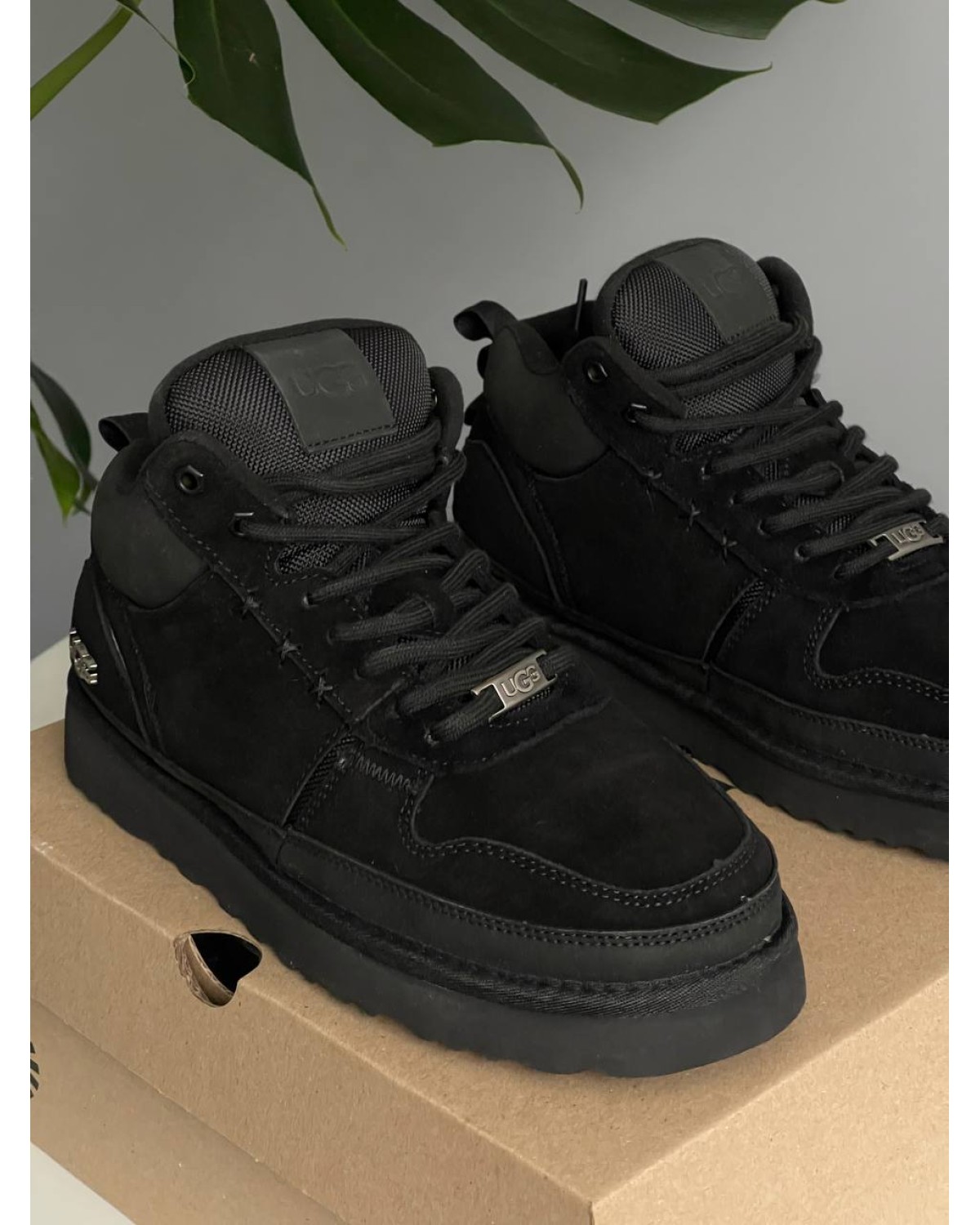 UGG Highland Hi Heritage Black