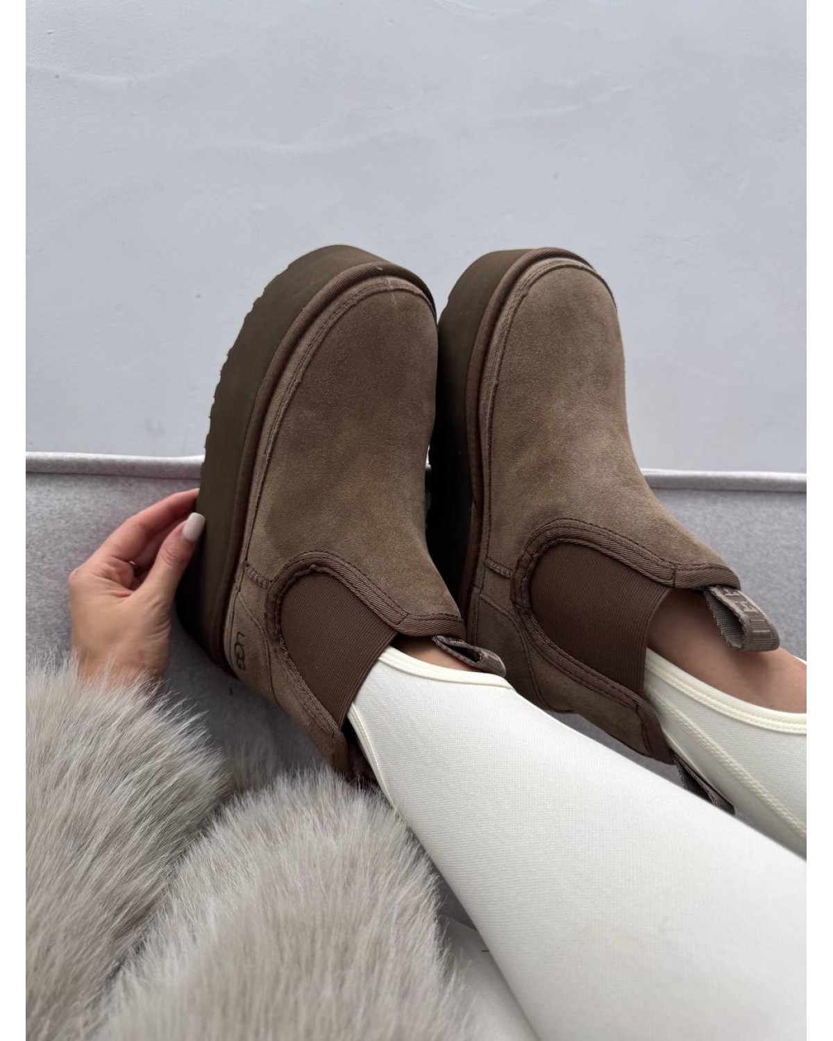 UGG Chelsea Mini Platform Hickory