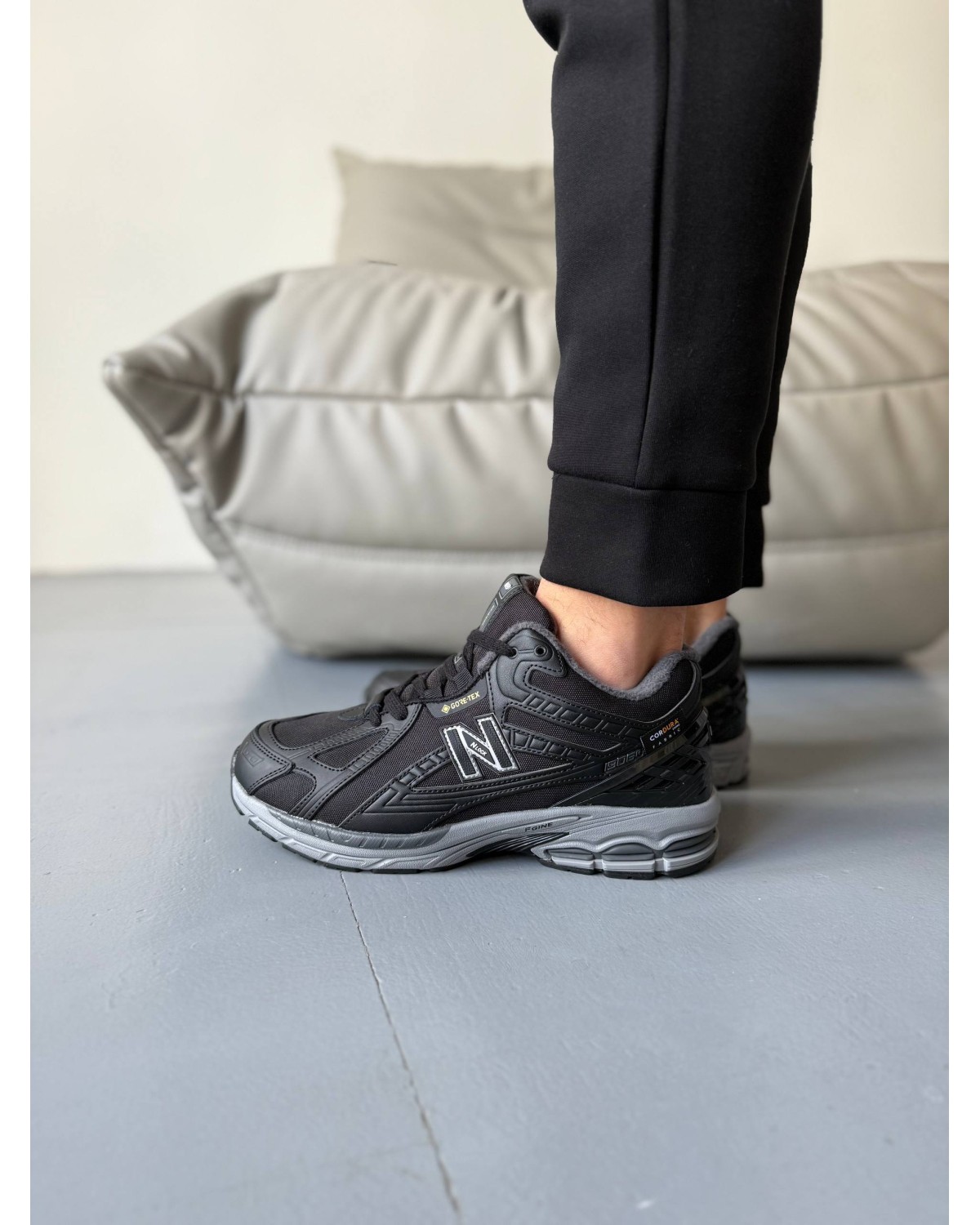 New Balance 1906R Black Grey Gore-Tex Fur