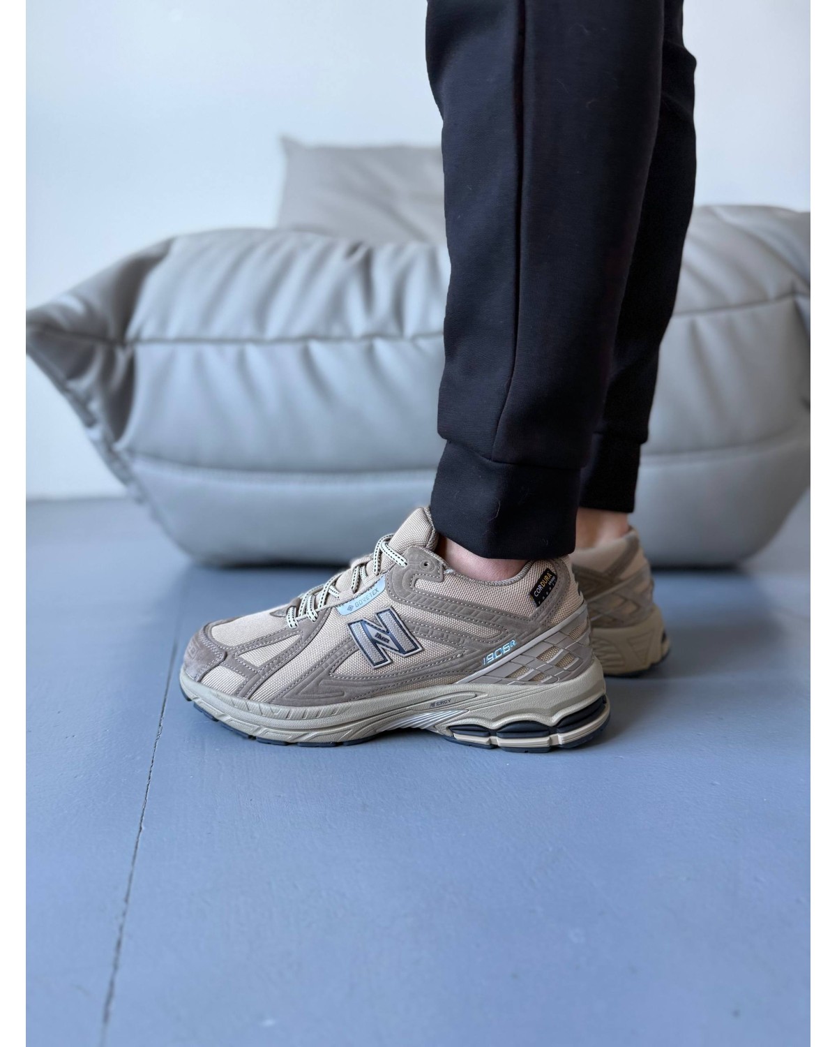 New Balance 1906R Beige Gore-Tex Fur