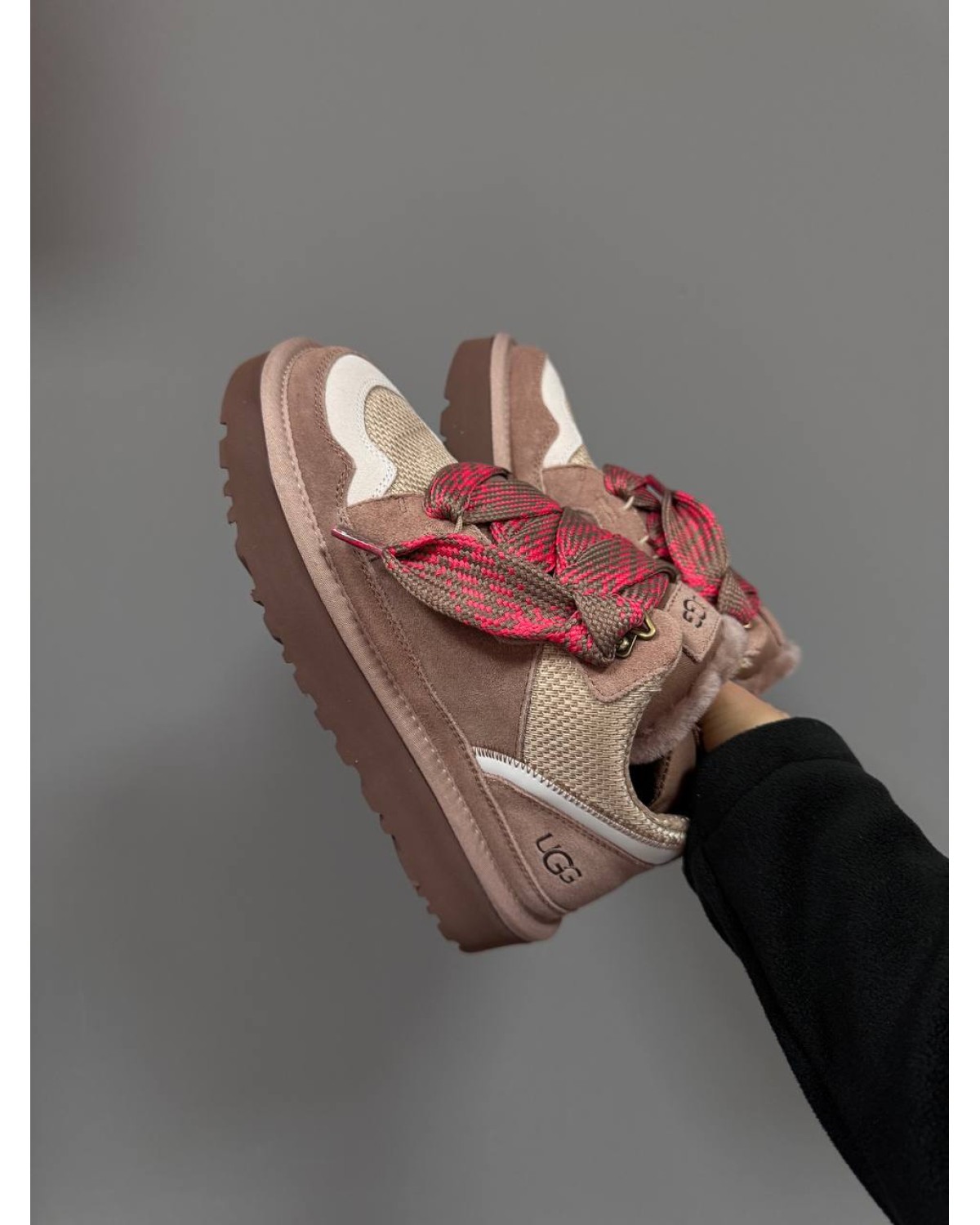 UGG Lowmel Sneakers Brown  Red