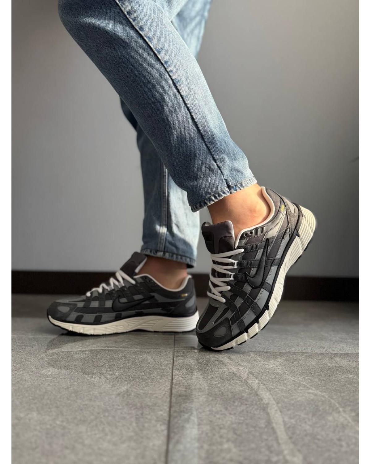 Nike P-6000 Grey