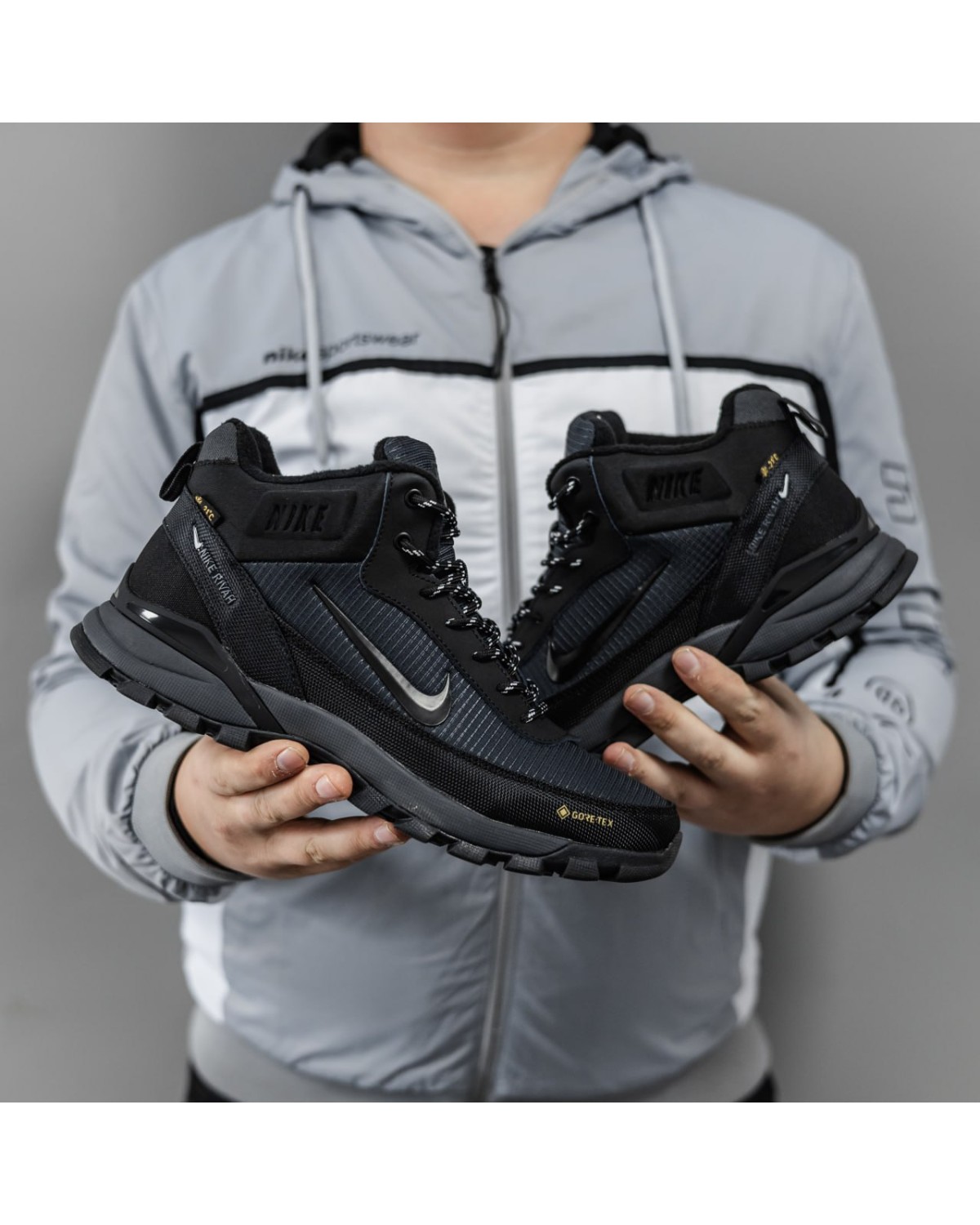 Nike Rivah Zoom Structure