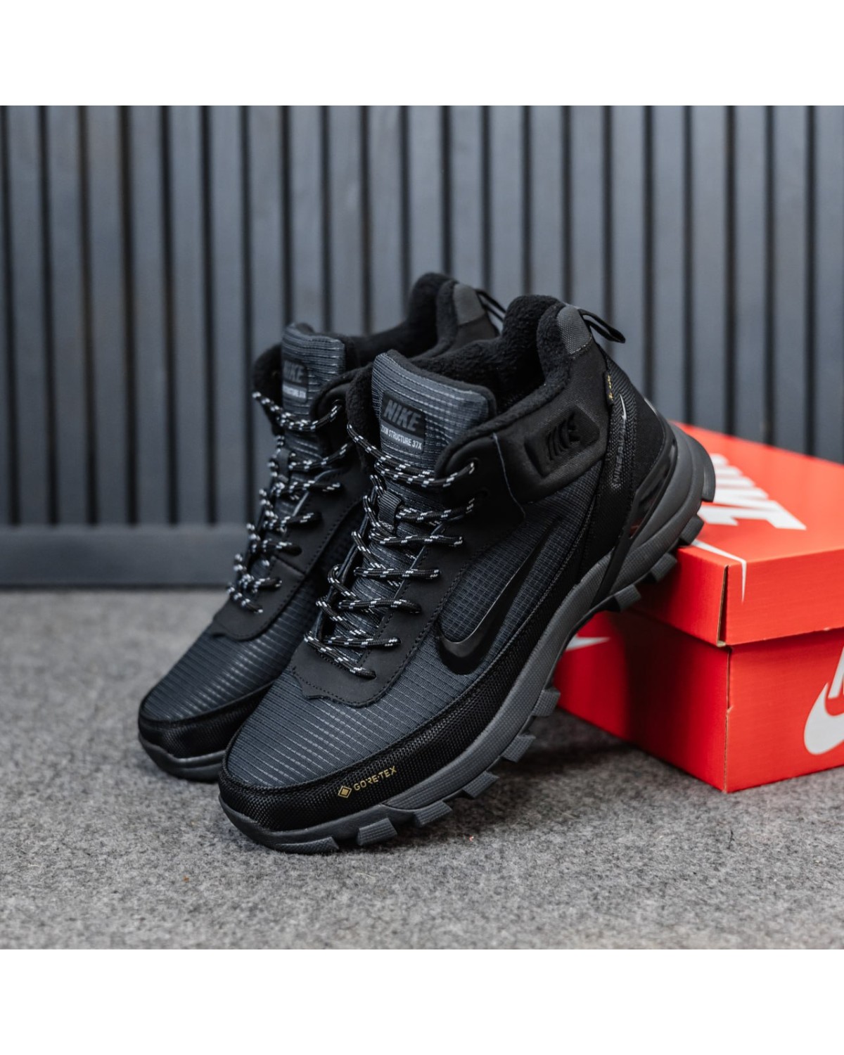 Nike Rivah Zoom Structure